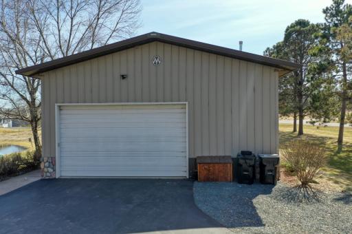 25493 W Comfort Drive, Forest Lake, MN 55025