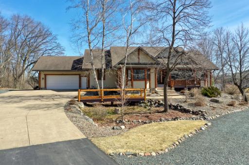 25493 W Comfort Drive, Forest Lake, MN 55025
