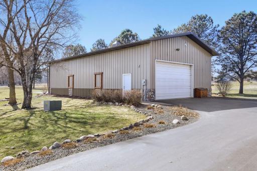 25493 W Comfort Dr - Web Quality - 002 - 02 Exterior Front.jpg