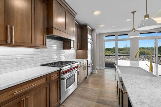 1 Hill Farm Road, 109, Saint Paul, MN 55127