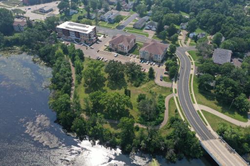 404 S Winter Street, River Falls, WI 54022