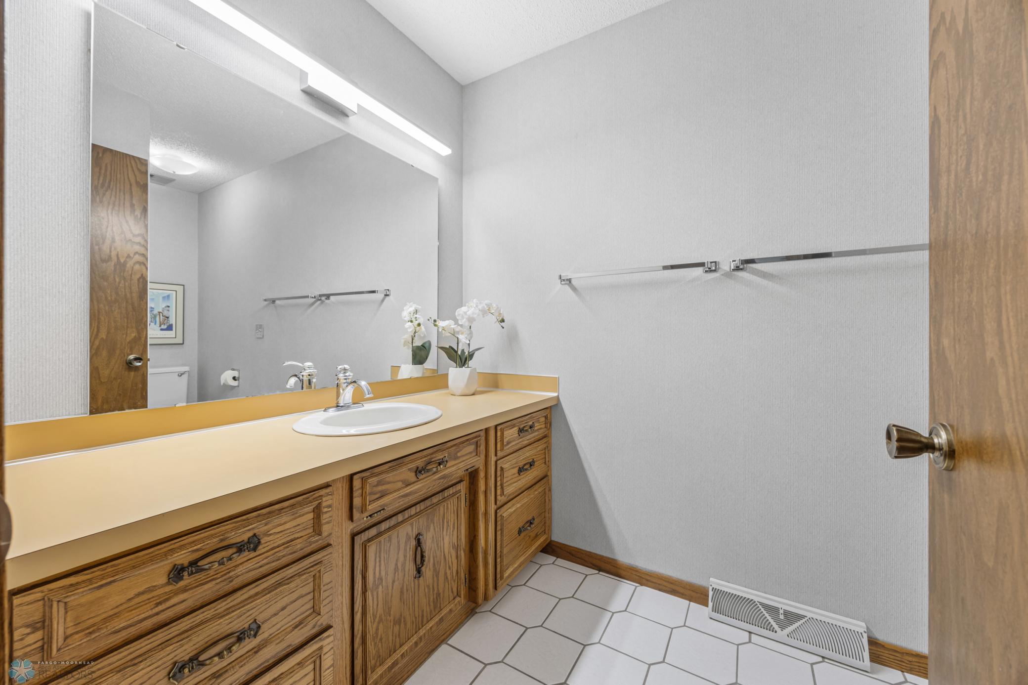Bathroom #2