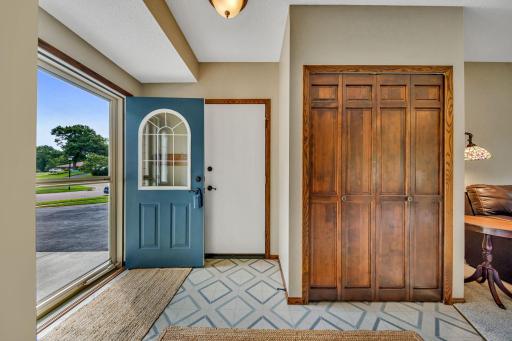 13631 Elkwood Drive, Saint Paul, MN 55124