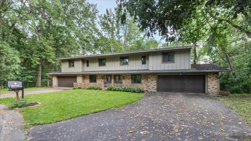 5345 Wedgewood Drive, Excelsior, MN 55331