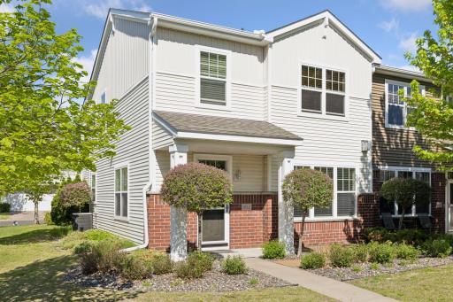 9512 Scott Lane N, Minneapolis, MN 55443