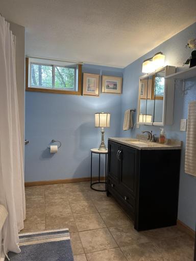 644 82nd Avenue NE, Spring Lake Park, MN 55432