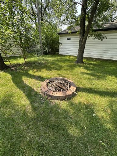 644 82nd Avenue NE, Spring Lake Park, MN 55432
