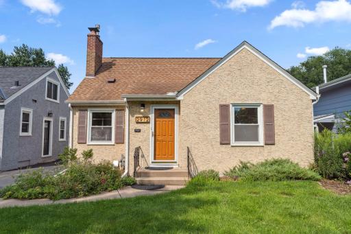 2912 Florida Avenue S, Minneapolis, MN 55426