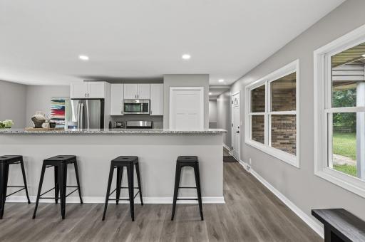 9575 Woodhill Boulevard, Lakeville, MN 55044