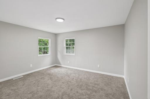 9575 Woodhill Boulevard, Lakeville, MN 55044