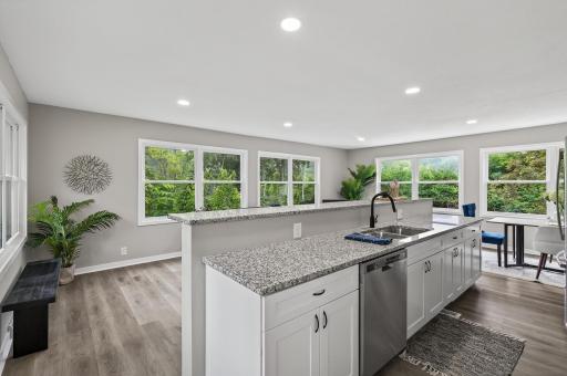 9575 Woodhill Boulevard, Lakeville, MN 55044