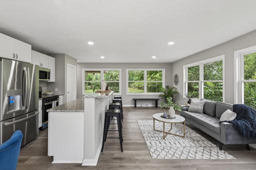 9575 Woodhill Boulevard, Lakeville, MN 55044
