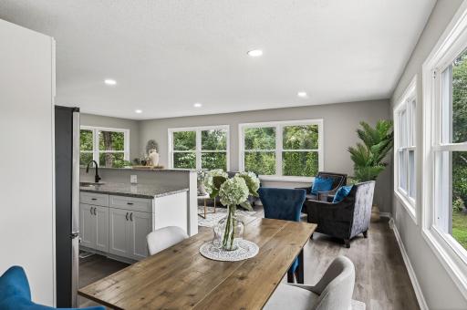 9575 Woodhill Boulevard, Lakeville, MN 55044
