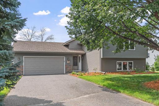 6809 Setzler Parkway, Brooklyn Park, MN 55445