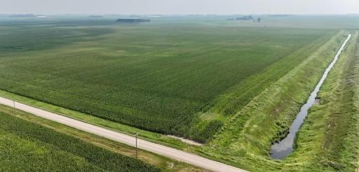 xxxx 810th Avenue, Olivia, MN 56277