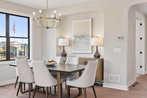 3634 Knightsbridge trail - Spacecrafting - 0009.jpg