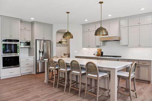 3634 Knightsbridge trail - Spacecrafting - 0023.jpg