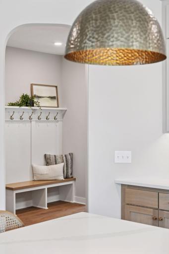 3634 Knightsbridge trail - Spacecrafting - 0025.jpg