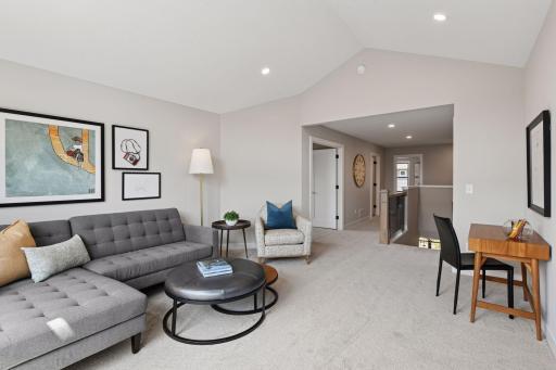 3634 Knightsbridge trail - Spacecrafting - 0038.jpg