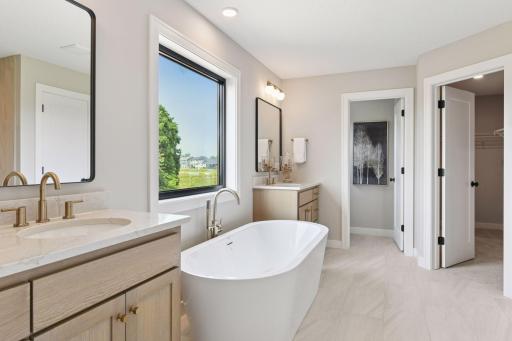 3634 Knightsbridge trail - Spacecrafting - 0041.jpg