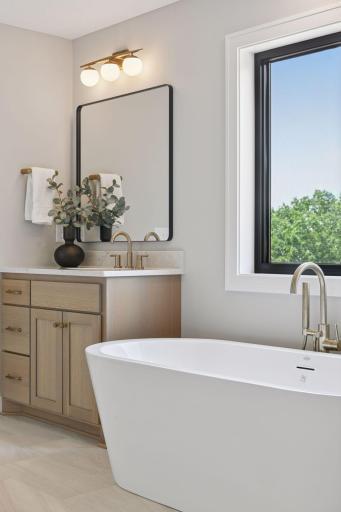 3634 Knightsbridge trail - Spacecrafting - 0044.jpg