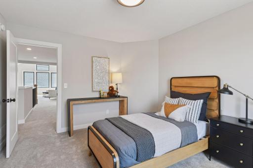 3634 Knightsbridge trail - Spacecrafting - 0050.jpg