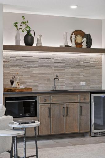 3634 Knightsbridge trail - Spacecrafting - 0066.jpg