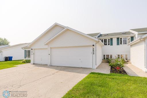 2820 35th Avenue S, Fargo, ND 58104