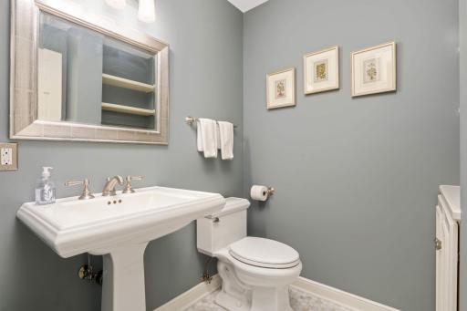21 Avon Street S, 21, Saint Paul, MN 55105