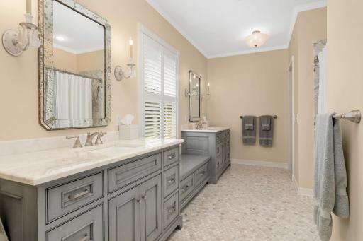 21 Avon Street S, 21, Saint Paul, MN 55105