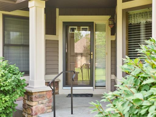 1315 Holly Avenue N, Saint Paul, MN 55128