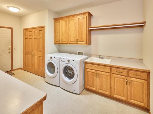 1315 Holly Avenue N, Saint Paul, MN 55128