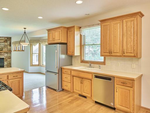 1315 Holly Avenue N, Saint Paul, MN 55128