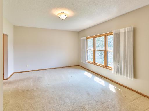 1315 Holly Avenue N, Saint Paul, MN 55128