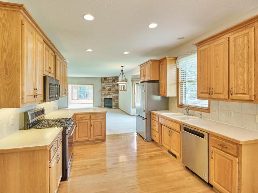1315 Holly Avenue N, Saint Paul, MN 55128