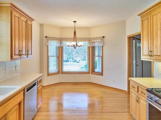 1315 Holly Avenue N, Saint Paul, MN 55128