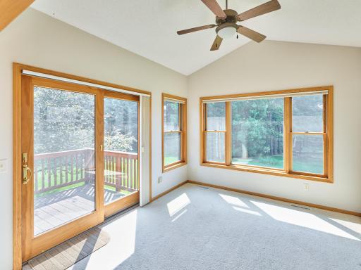 1315 Holly Avenue N, Saint Paul, MN 55128