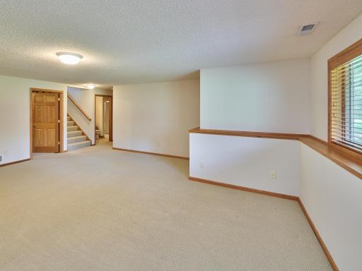 1315 Holly Avenue N, Saint Paul, MN 55128