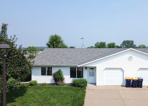 580 Burton Circle, Ellsworth, WI 54011