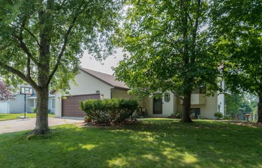 13832 York Avenue S, Burnsville, MN 55337