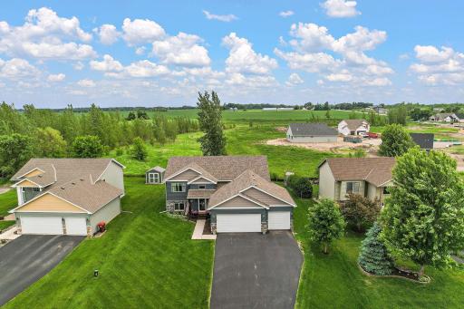 809 Cologne Lane, Waverly, MN 55390