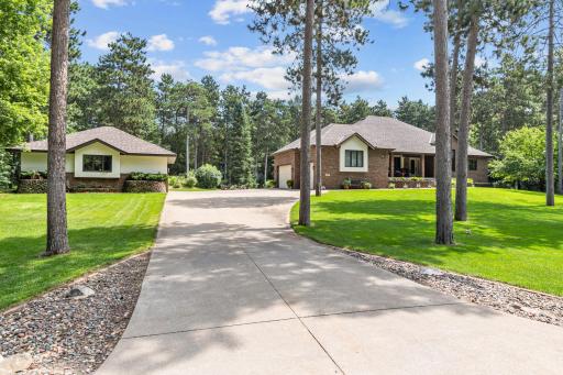 40881 Greystone Avenue, North Branch, MN 55056