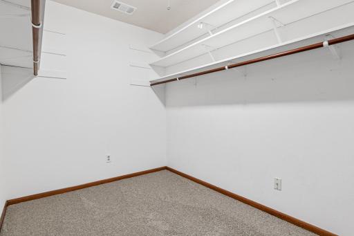 7445 W Franklin Avenue, Minneapolis, MN 55426