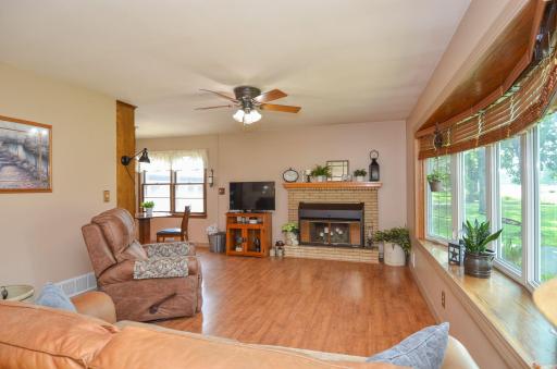 2427 Northdale Boulevard NW, Coon Rapids, MN 55433