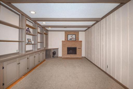 2427 Northdale Boulevard NW, Coon Rapids, MN 55433