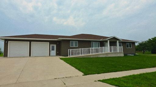 1400 Cheryl Avenue, Marshall, MN 56258