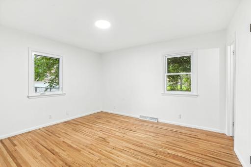 36 W 104th Street, Bloomington, MN 55420