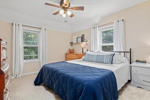 2093 Roblyn Avenue, Saint Paul, MN 55104