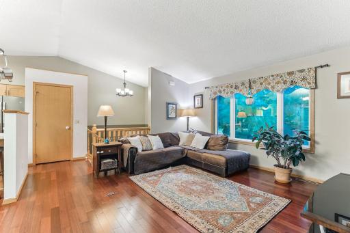 130 7th Street NW, Maple Lake, MN 55358