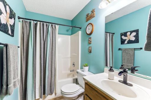 130 7th Street NW, Maple Lake, MN 55358